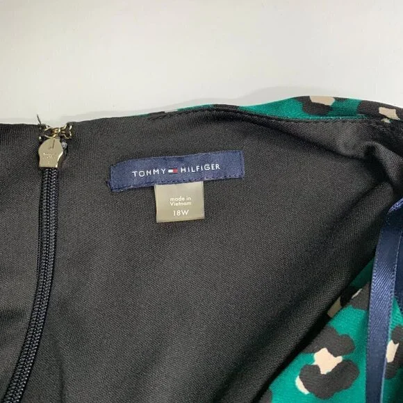 Tommy Hilfiger faux wrap jersey knit shift dress green cheetah leopard print 18W - Picture 6 of 6